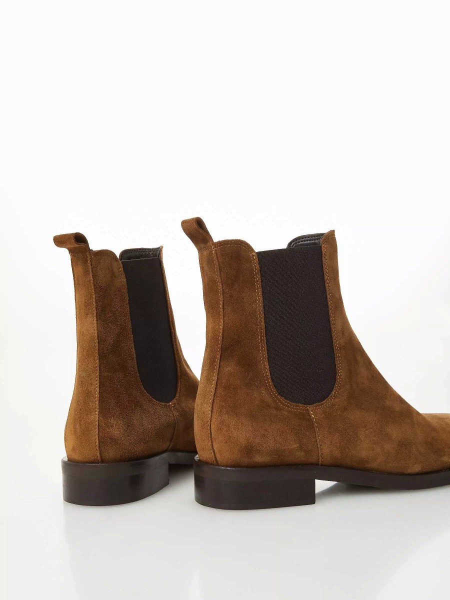 Tronchetti Ovyé | Chelsea Boot In Camoscio